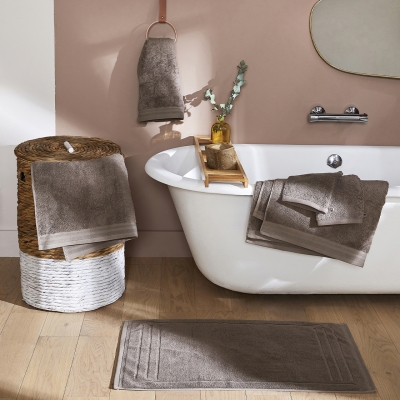 Tapis de bain Romane